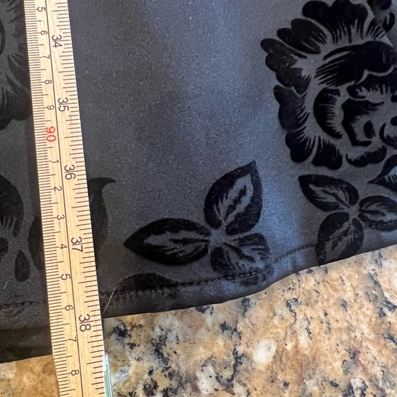 Torrid Scuba Flocked Skater Sleeveless Dress black Floral Velvet plus Size 18 - Picture 7 of 7